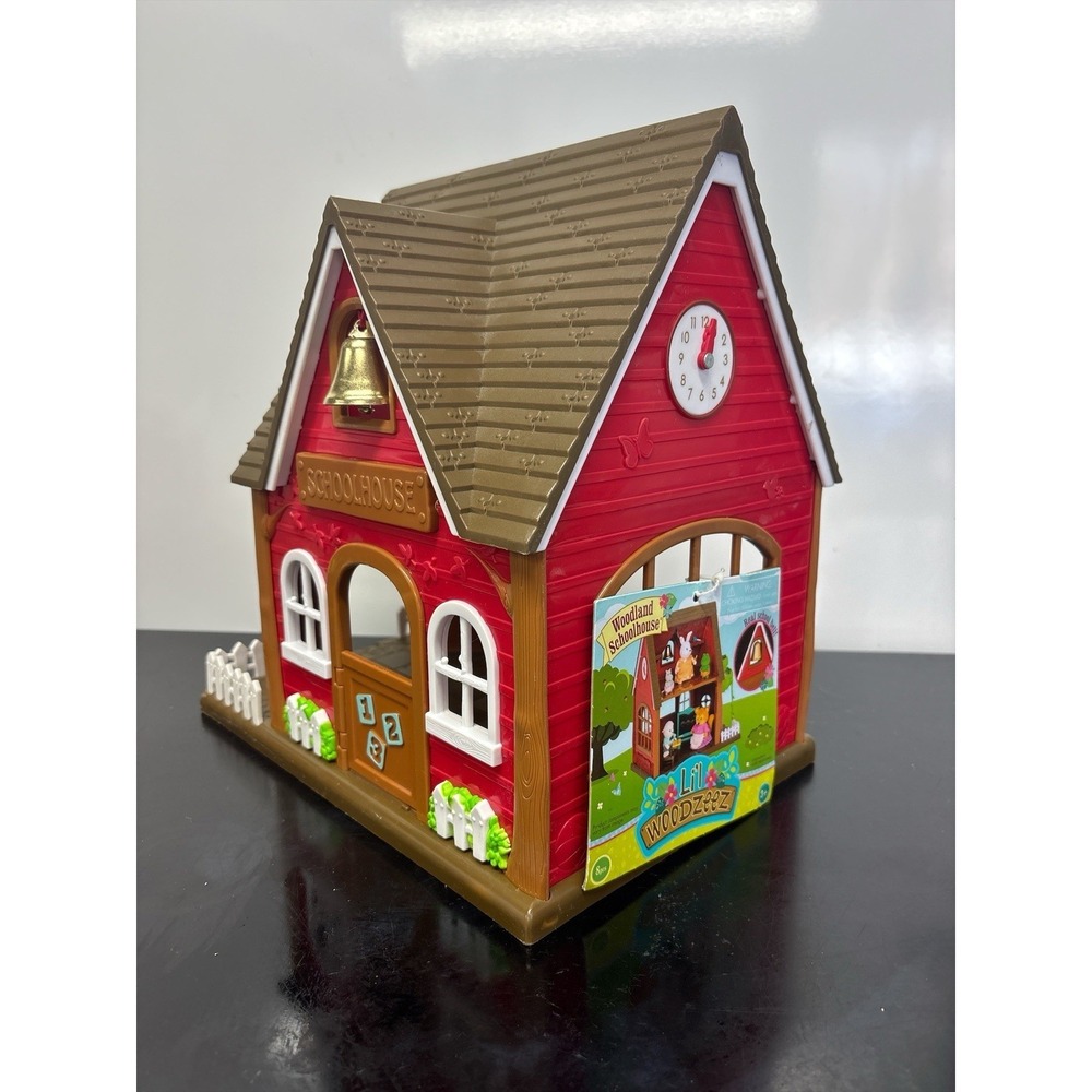 Li'l Woodzeez Woodlands Red School House Maison Battat Playset *NEW with Tags*